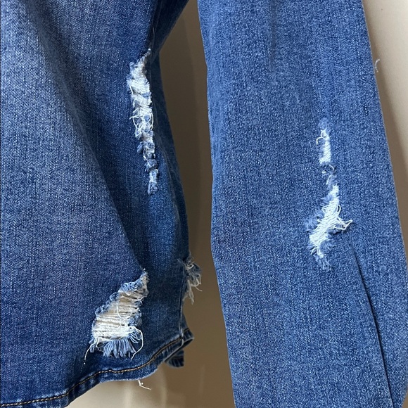 👖💙🥣🌀Kut Distressed Denim Jacket - Picture 4 of 11